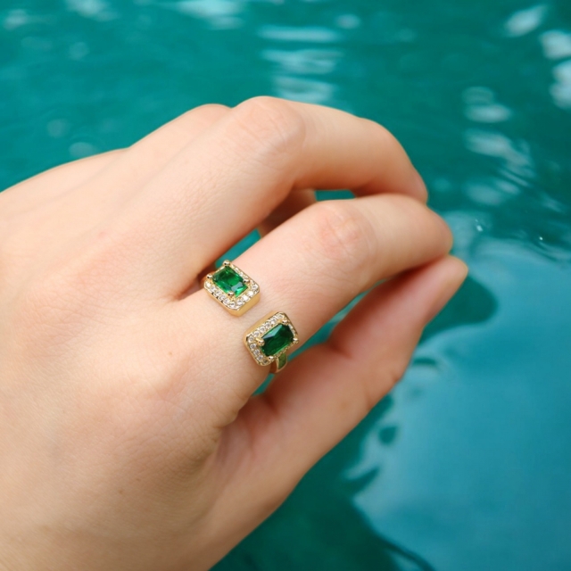 Diana Ring 