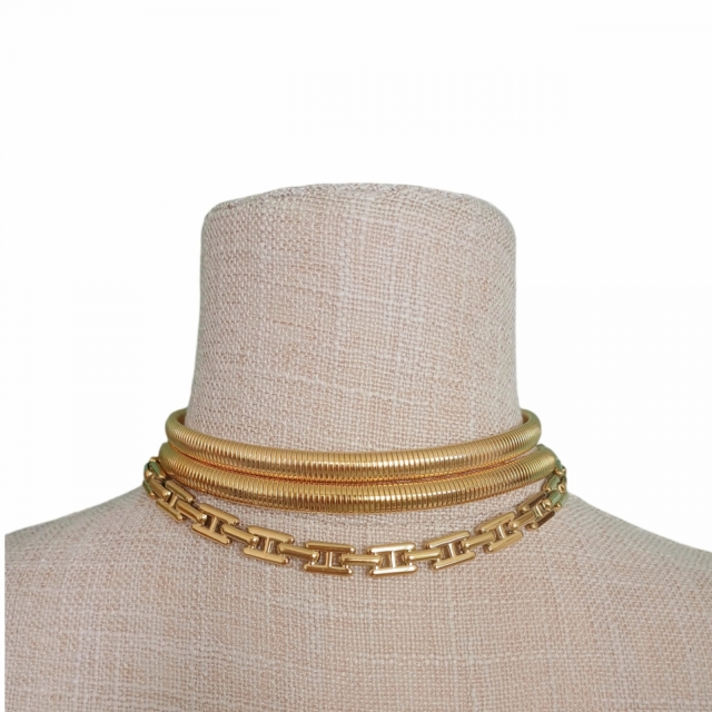 Lisa Choker  Necklace