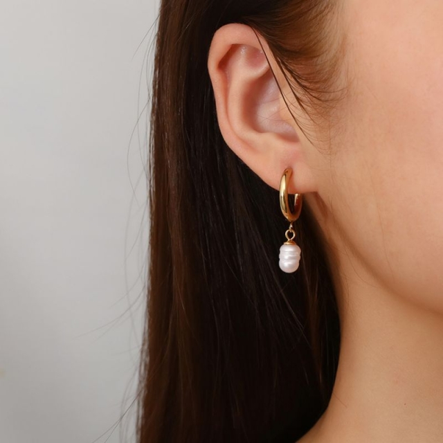  Daphine Earrings