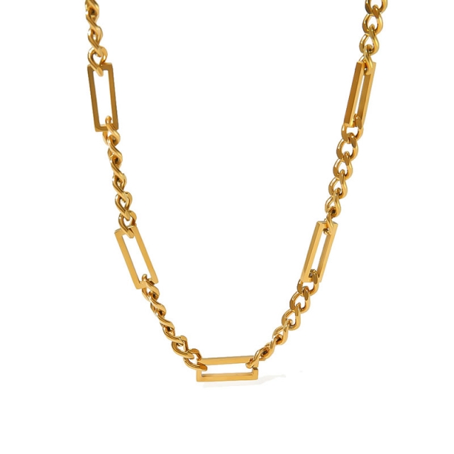 Delphine Necklace