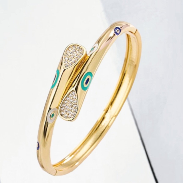 Phoebe Bangle 