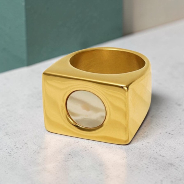 Foxy Ring