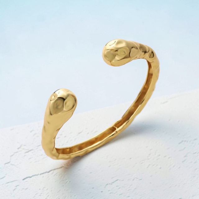 Sandy Stone  Bracelet 