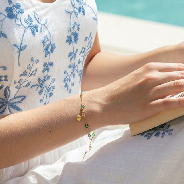  An Bàng  Bracelet 