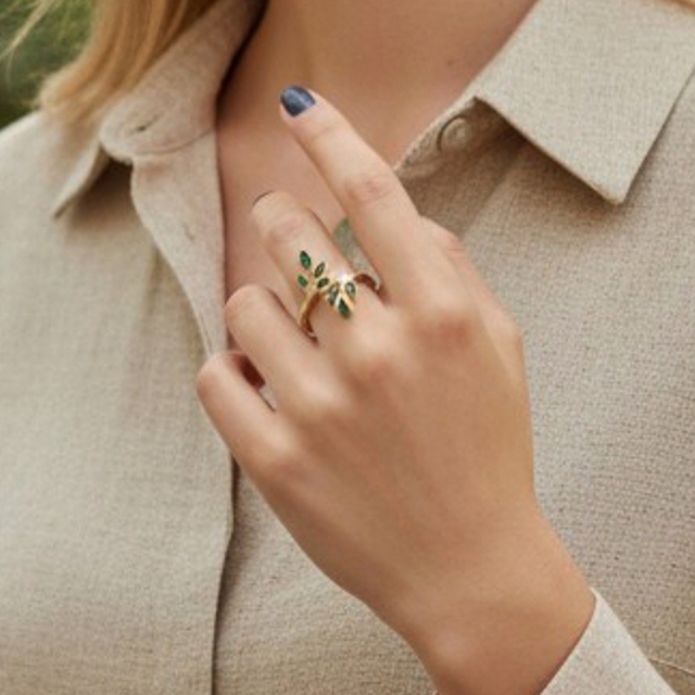 Emerald Leaf Ring